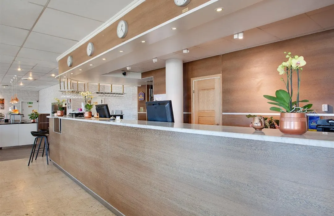 Best Western Capital Hotel-1