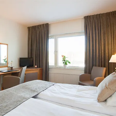 Best Western Capital Hotel-3